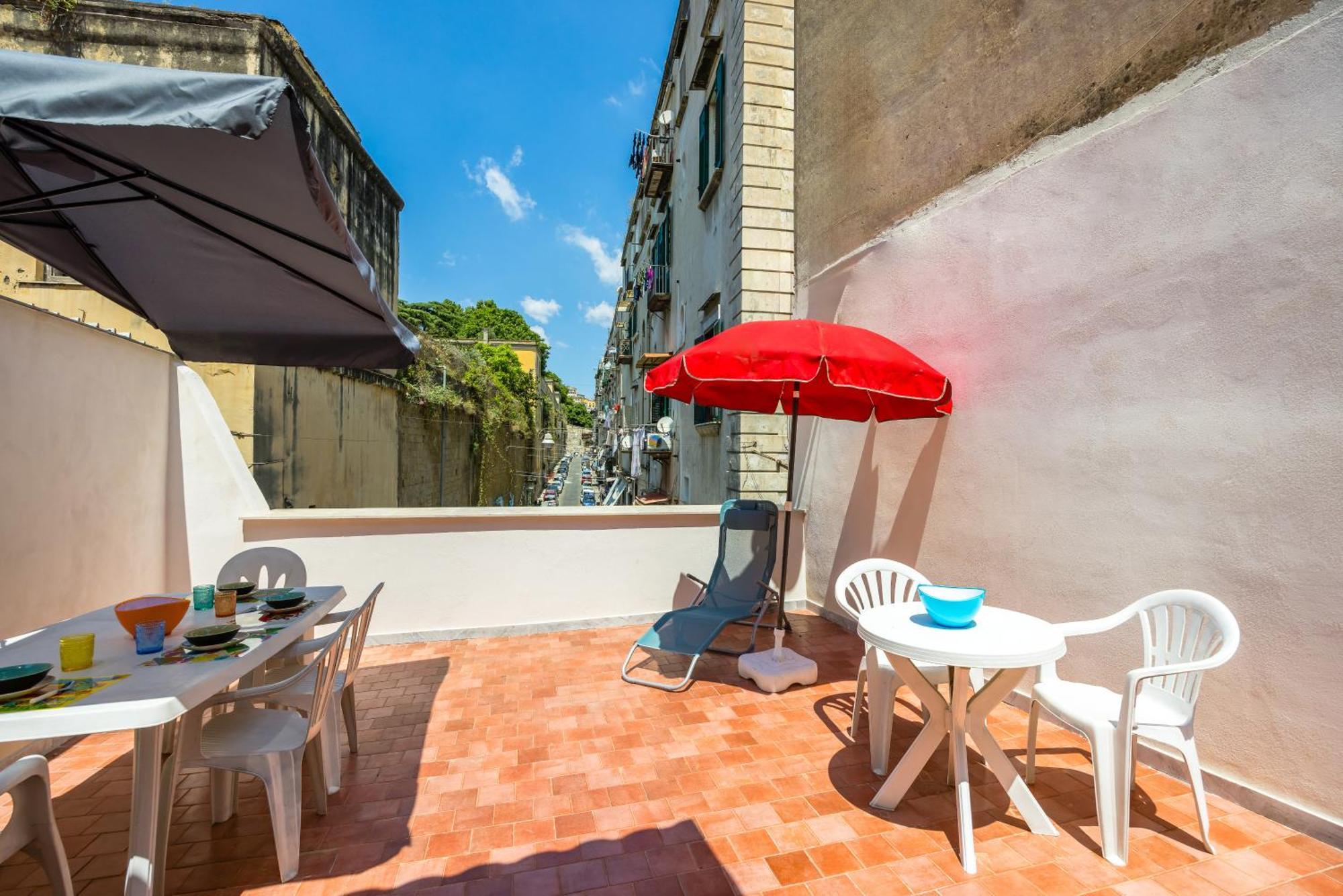 Terrazza Spaccanapoli By Napoliapartments *