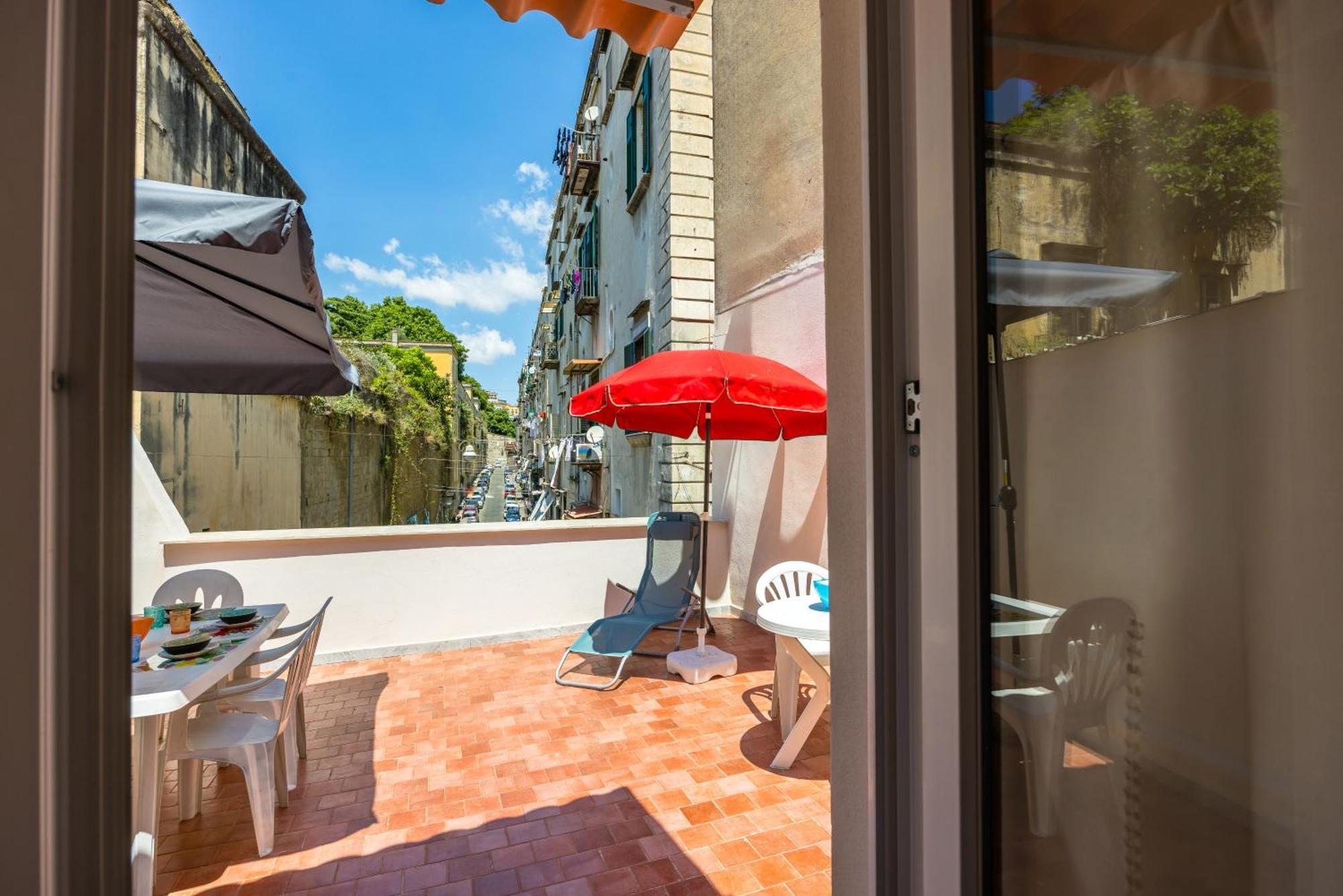 Terrazza Spaccanapoli By Napoliapartments *